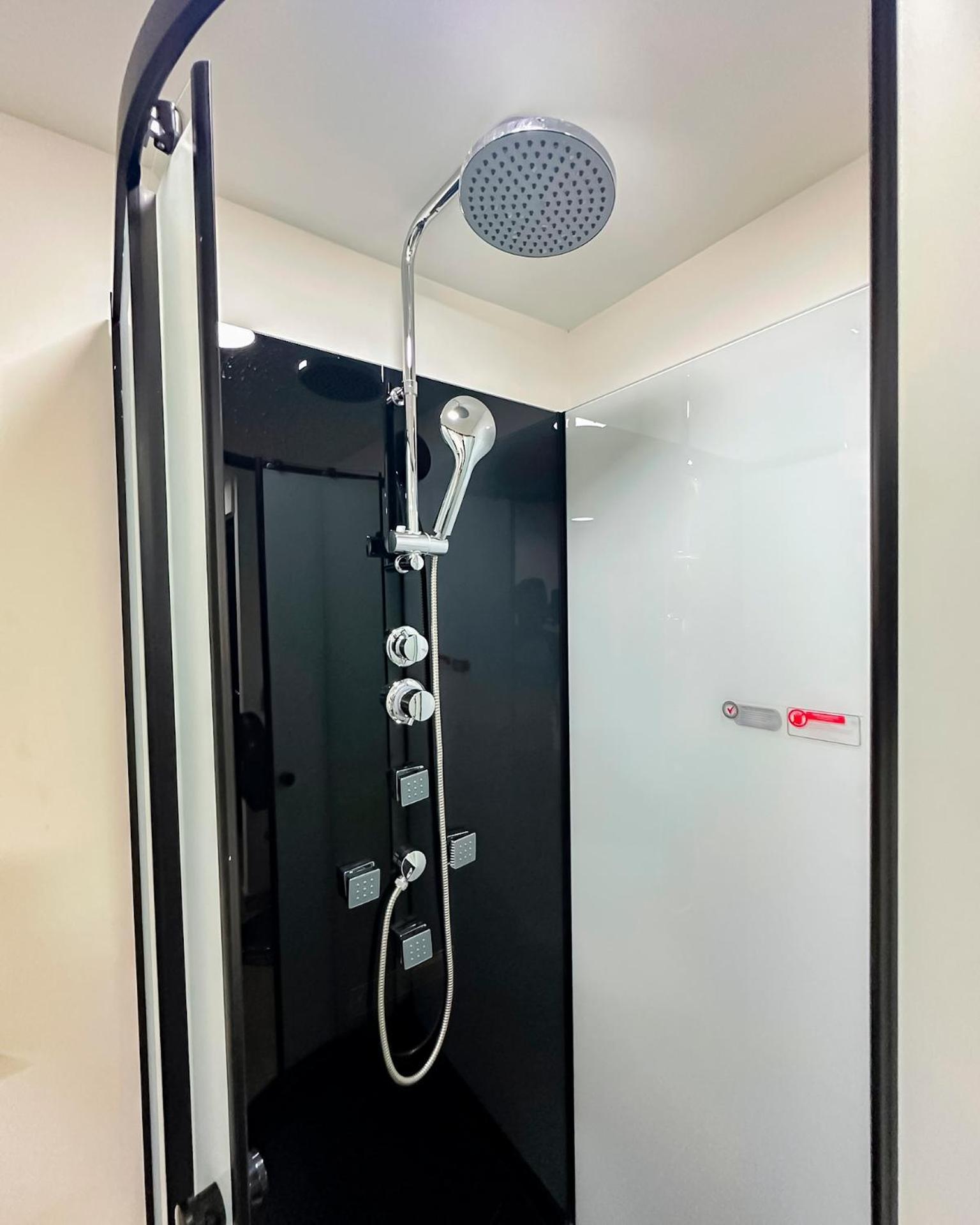 Orbe Hotel 麦德林 外观 照片